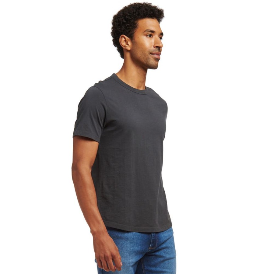 Men Mott & Bow Tees | Curved Hem Driggs Tee