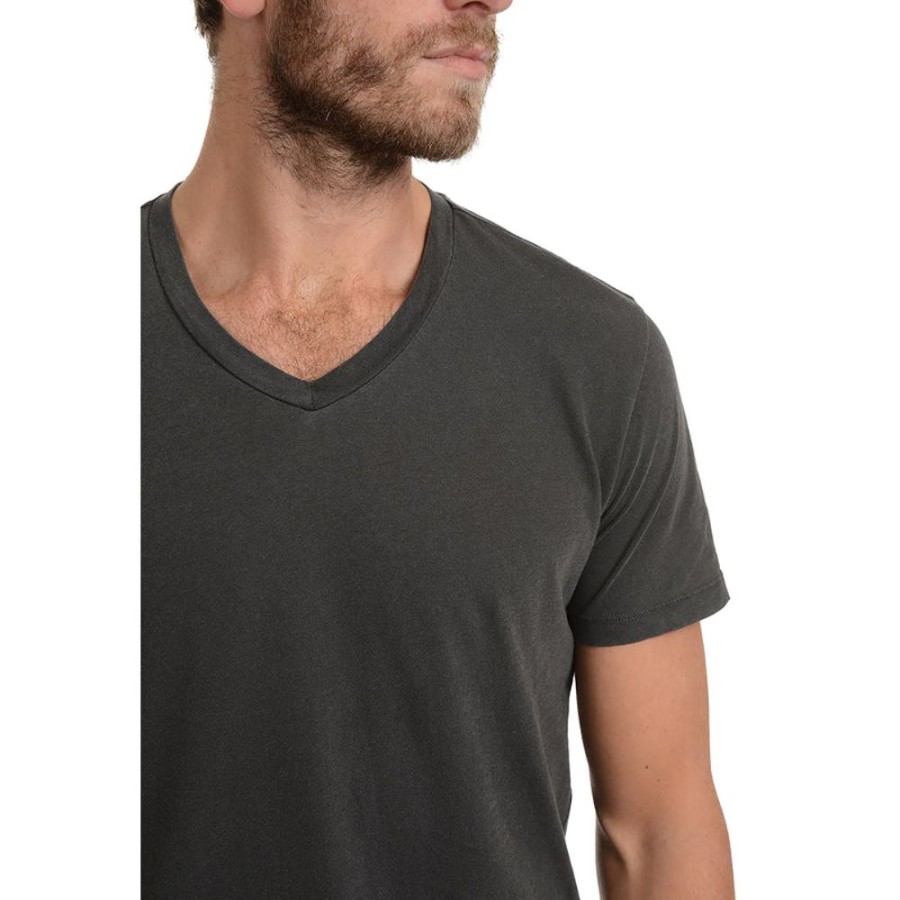 Men Mott & Bow Tees | Classic V-Neck Driggs Tee